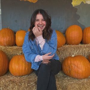 Meet your Posher, Lexi